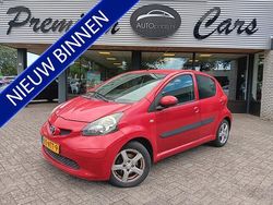 Rood Gebruikt 2007 Toyota Aygo Hatchback | € 2.845 (Eerlijke prijs)