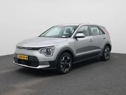 Grijs, metallic lak Gebruikt 2024 Kia e-Niro Light SUV | € 30.940 (Super prijs)