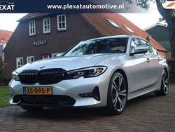 Grijs Gebruikt 2019 BMW 330 Executive Sedan | € 29.745 (Goede deal)