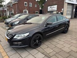 Zwart (metallic) Gebruikt 2012 VW Passat Sedan | € 3.999 (Goede deal)
