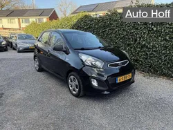 Zwart, metallic lak Gebruikt 2014 Kia Picanto Comfort Hatchback | € 3.745 (Iets duurder)