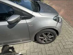 Gebruikt 2013 VW up! Hatchback | € 4.000 (Goede deal)