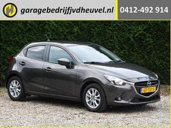 Bruin Gebruikt 2015 Mazda 2 Edition Hatchback | € 9.995 (Eerlijke prijs)