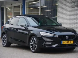 Zwart, metallic lak Gebruikt 2021 Seat Leon FR Hatchback | € 21.800 (Iets duurder)