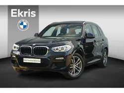 Carbonschwarz metallic (zwart metallic) Gebruikt 2018 BMW X3 Comfort Edition SUV | € 37.500