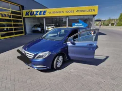 Blauw Gebruikt 2012 Mercedes B180 Ambition MPV | € 9.999 (Eerlijke prijs)
