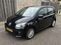 Zwart Gebruikt 2013 VW up! Hatchback | € 4.650 (Duur)