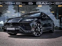 Zwart Gebruikt 2021 Lamborghini Urus SUV | € 298.395