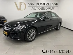 Zwart, metallic lak Gebruikt 2015 Mercedes C180 Edition 1 Sedan | € 18.355 (Goede deal)