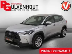 Zilver Gebruikt 2024 Toyota Corolla Business Edition MPV | € 34.240 (Duur)