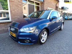 Blauw Gebruikt 2010 Audi A1 Attraction Hatchback | € 5.950 (Iets duurder)