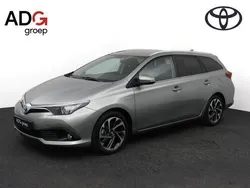 Grijs Gebruikt 2016 Toyota Auris Touring Sports Stationwagen | € 16.950 (Iets duurder)