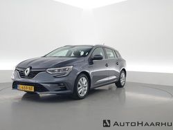 Grijs Gebruikt 2021 Renault Mégane GrandTour Business Stationwagen | € 19.700 (Eerlijke prijs)