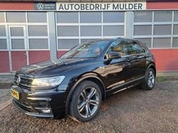 Zwart Gebruikt 2020 VW Tiguan Highline SUV | € 26.950 (Eerlijke prijs)