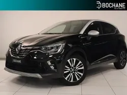 Twotone noir étoilé / gris highland Gebruikt 2023 Renault Captur Iconic SUV | € 29.500 (Iets duurder)