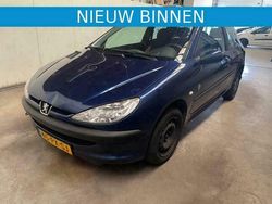 Blauw Gebruikt 2005 Peugeot 206 Hatchback | € 799 (Eerlijke prijs)