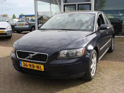 Blauw Gebruikt 2005 Volvo S40 Sedan | € 995