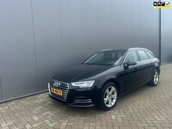Zwart (metallic) Gebruikt 2018 Audi A4 Sport Stationwagen | € 16.900 (Super prijs)