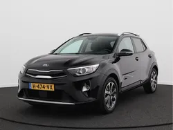 Zwart Gebruikt 2020 Kia Stonic SUV | € 15.950 (Eerlijke prijs)