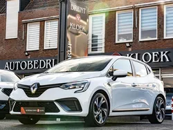 Wit Gebruikt 2019 Renault Clio IV Bose Edition Hatchback | € 15.950 (Eerlijke prijs)