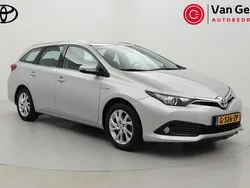 Grijs Gebruikt 2018 Toyota Auris Touring Sports Stationwagen | € 18.499 (Eerlijke prijs)