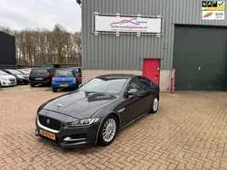 Grijs Gebruikt 2016 Jaguar XE Portfolio Sedan | € 11.000 (Goede deal)