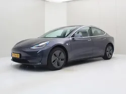 Grijs Gebruikt 2020 Tesla Model 3 Long Range Sedan | € 21.900 (Goede deal)