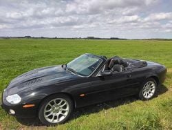 Zwart Gebruikt 2002 Jaguar XKR Cabriolet | € 18.000 (Eerlijke prijs)