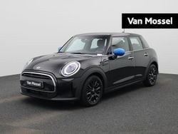 Zwart Gebruikt 2022 Mini ONE Business Hatchback | € 20.900 (Eerlijke prijs)
