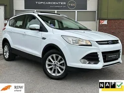 Wit Gebruikt 2016 Ford Kuga Titanium SUV | € 12.999 (Eerlijke prijs)