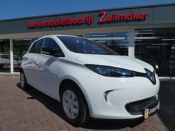 Wit Gebruikt 2015 Renault Zoe Life Hatchback | € 9.995 (Duur)