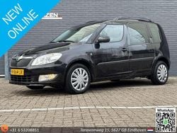Zwart Gebruikt 2011 Skoda Roomster Ambition MPV | € 2.350 (Super prijs)