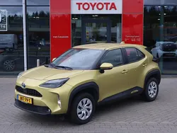 Goud Gebruikt 2024 Toyota Yaris Cross Active SUV | € 25.900 (Eerlijke prijs)