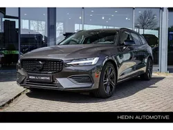 Grijs Gebruikt 2022 Volvo V60 Stationwagen | € 39.995 (Eerlijke prijs)