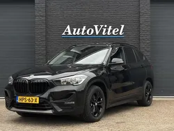Zwart Gebruikt 2021 BMW X1 Sport Line SUV | € 25.945 (Goede deal)