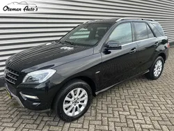 Zwart Gebruikt 2012 Mercedes ML350 SUV | € 21.900 (Eerlijke prijs)