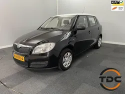 Zwart Gebruikt 2010 Skoda Fabia Drive Hatchback | € 2.750 (Goede deal)