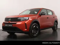 Oranje, metallic lak Nieuw 2025 Opel Frontera Edition SUV | € 30.499 (Goede deal)