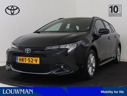 Zwart Gebruikt 2024 Toyota Corolla Hybrid Active Stationwagen | € 27.495 (Goede deal)
