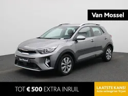 Grijs Gebruikt 2024 Kia Stonic SUV | € 26.400 (Eerlijke prijs)