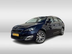 Blauw Gebruikt 2017 Peugeot 308 Allure Stationwagen | € 5.950 (Eerlijke prijs)