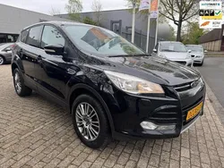 Zwart, metallic lak Gebruikt 2014 Ford Kuga Titanium SUV | € 11.449 (Goede deal)