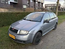 Grijs Gebruikt 2004 Skoda Fabia Stationwagen | € 600 (Goede deal)