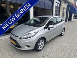 Grijs Gebruikt 2009 Ford Fiesta Ghia Hatchback | € 1.799 (Super prijs)