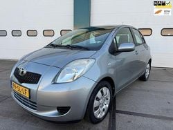 Grijs Gebruikt 2006 Toyota Yaris Sol Hatchback | € 2.425 (Eerlijke prijs)