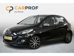Zwart Gebruikt 2015 Mazda 2 Edition Hatchback | € 9.645 (Duur)