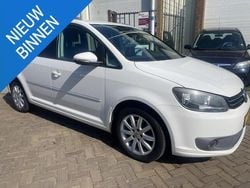 Wit Gebruikt 2011 VW Touran Highline MPV | € 6.950 (Goede deal)