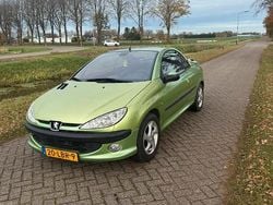 Gebruikt 2003 Peugeot 206 CC Cabriolet | € 750 (Eerlijke prijs)