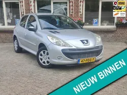Grijs Gebruikt 2011 Peugeot 206+ Hatchback | € 3.300 (Eerlijke prijs)