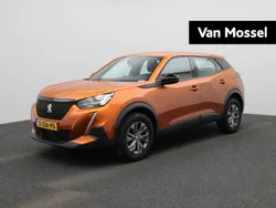 Oranje Gebruikt 2023 Peugeot 2008 Active SUV | € 23.440 (Goede deal)